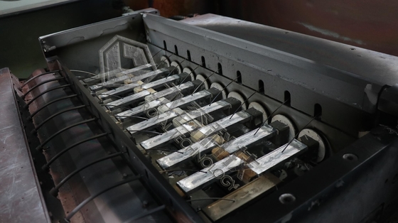 ওয়েব রোল থেকে রোল ভ্যাকুয়াম ধাতবীকরণ সরঞ্জাম পলিমার ওয়েব অ্যালুমিনিয়াম ধাতবীকরণকারী